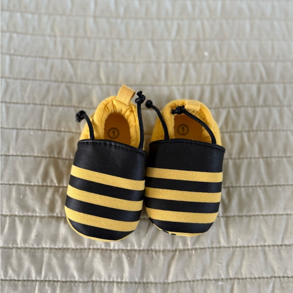 Bee Striped baby Shoes
